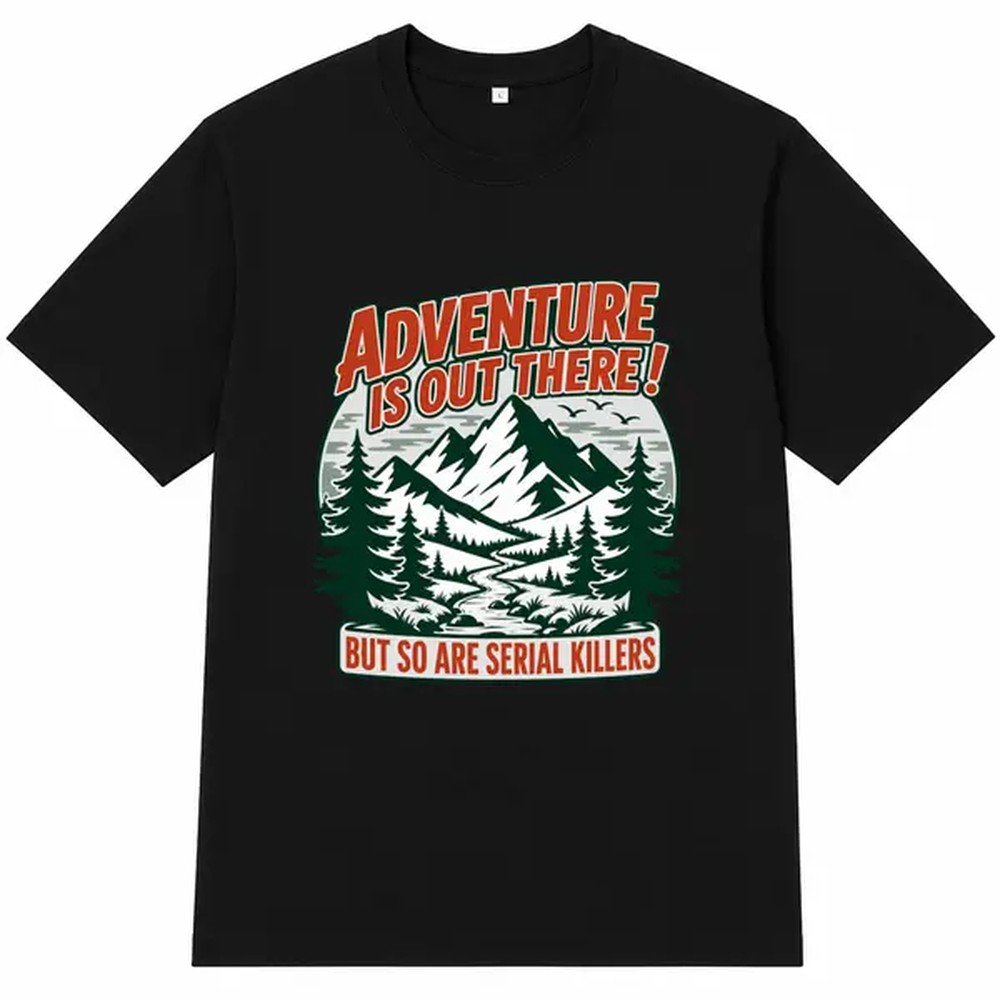 Outdoor Adventure Outfit - アウトドアアドベンチャーレタープリントブラックシャツ、ユニセックスオーバーサイズTシャツ、男性、女性用、原宿ストリートウェアグラフィックTシャツ、カジュアルクルーネックシャツトップ、スイートウェア衣装、キャンプユーモアギフト、サマールックTシャツ