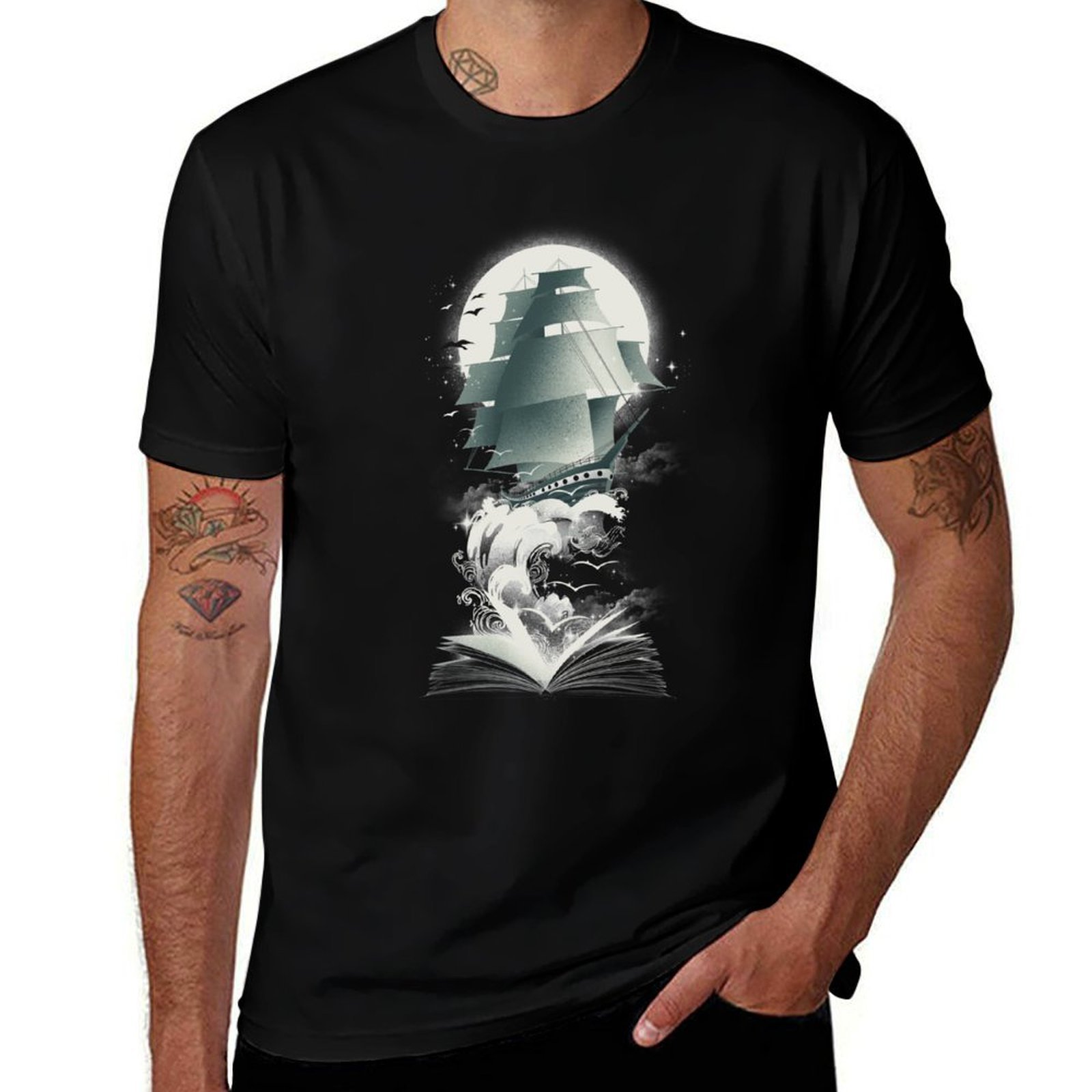 Outdoor Adventure Books - ブック オブ アドベンチャーズ Tシャツ ホリデー アウトドア