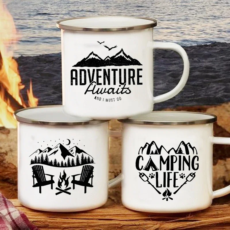 幸せなキャンピングカーのエナメルコーヒーマグ、キャンプカップ - Outdoor Adventure Day のレビューと価格